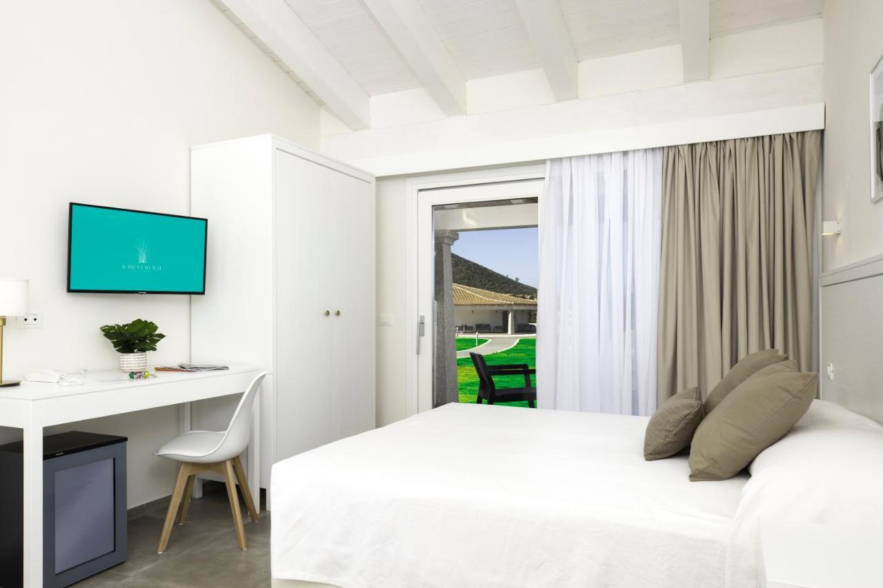 Hotel S'Arena Beach La Caletta Exteriér fotografie