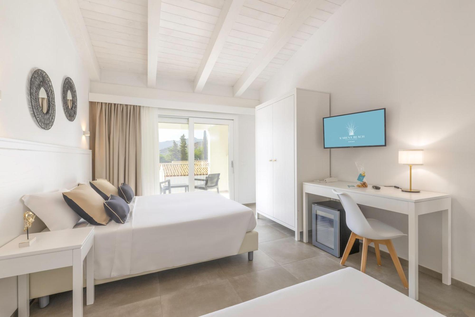 Hotel S'Arena Beach La Caletta Exteriér fotografie